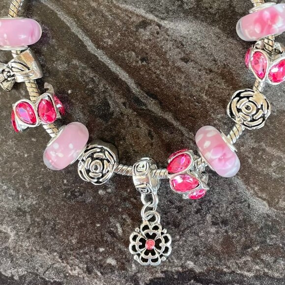 Murano Glass Pink Crystal Charm Bracelet 7.5" with Crystals From Swarovski - Picture 3 of 8